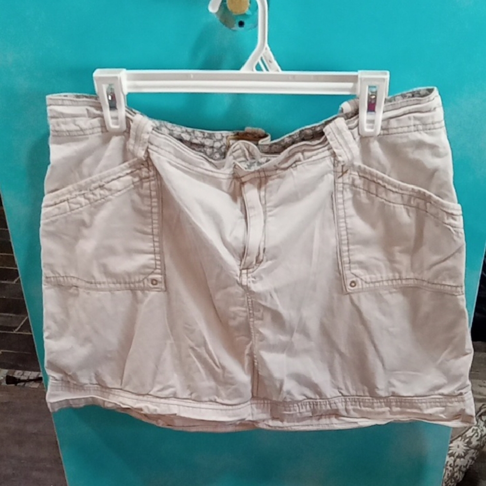 (168) Aventura Beige Utility Skirt